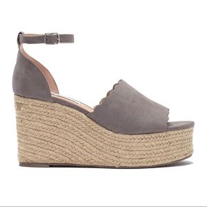 NEW Steve Madden Show Wedge Sandals
